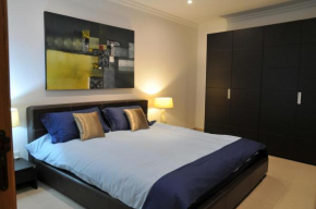 Отель Luxury Apartment Marble Arch  Св.Юлиан